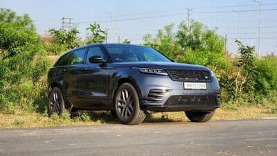 The Range Rover Velar facelift is now more accessible by  <span class='webrupee'>₹</span>6.40 lakh and retails at  <span class='webrupee'>₹</span>87.90 lakh (ex-showroom)