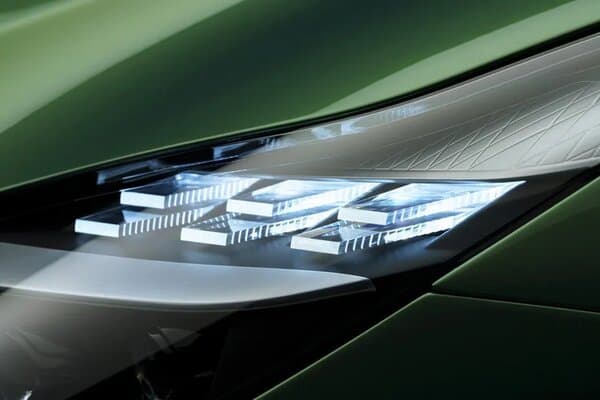 Aston Martin DB12 Headlight