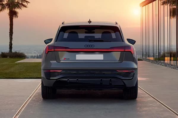 Audi Q8 e-tron Rear View