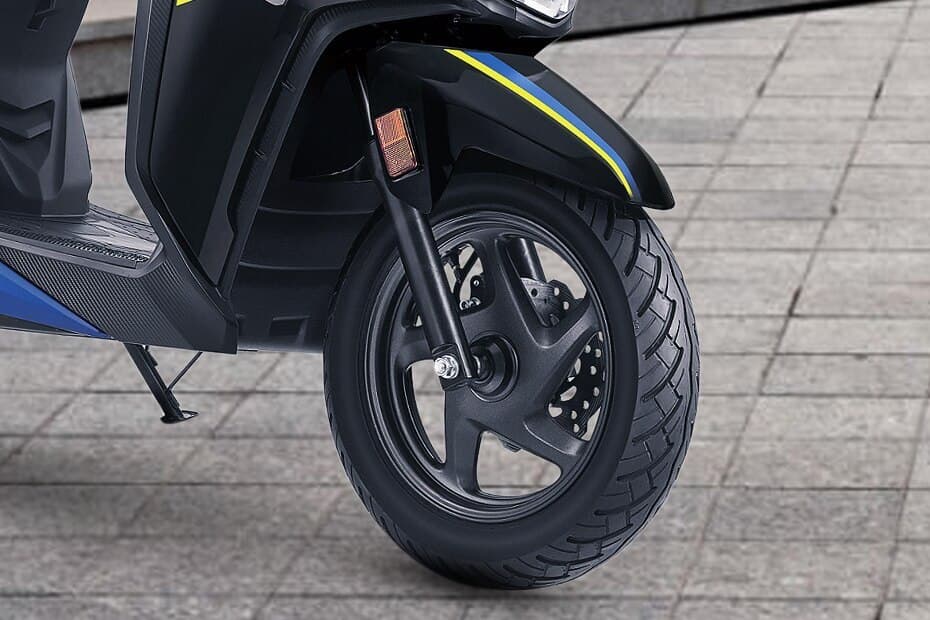 Honda Dio 125 Front Tyre View