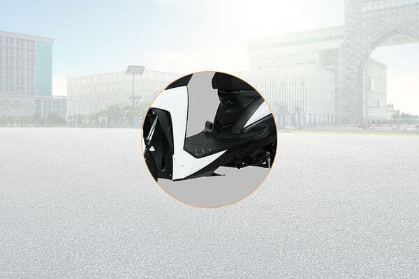 Amo Mobility Jaunty Pro Footspace View