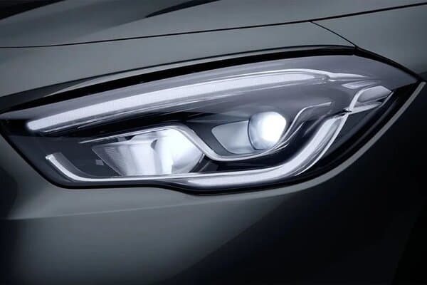 Mercedes-Benz GLA [2021-2024] Headlight
