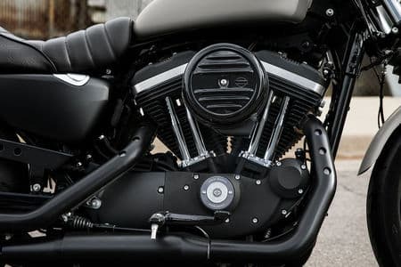 Harley-Davidson Harley Davidson Iron 883 1630604053836