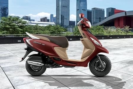 TVS Scooty Zest Right Side View
