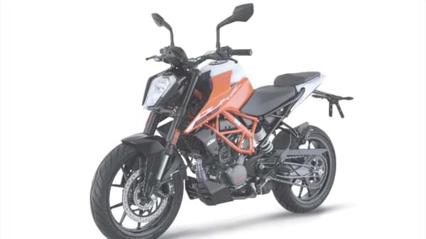 KTM has launched 125 Duke in India at a price of  <span class='webrupee'>₹</span>1.50 lakh.