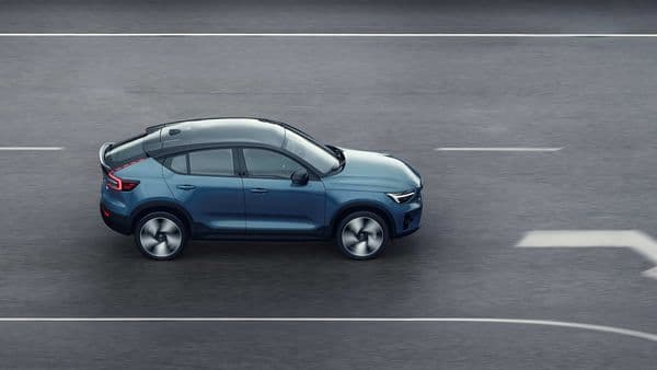 Volvo has launched new all-electric C40 Recharge with more than 400-kms range