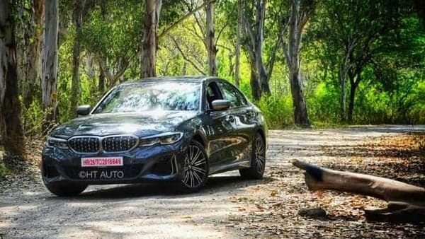 The BMW M340i takes the visual highs of the 3 Series and adds sporty touches all around. (HT Auto/Sanjay Rohilla)