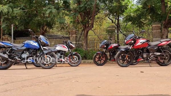 Bajaj Pulsar 150 will get four new colour options soon. (Image Credits: YouTube/Jet Wheels)