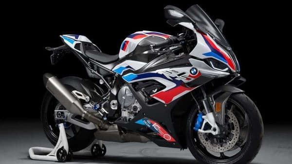 The pricing of the new BMW M 1000 RR starts from  <span class='webrupee'>₹</span>42 lakh and extends up to  <span class='webrupee'>₹</span>45 lakh for the higher Competiton package (both prices are ex-showroom).  