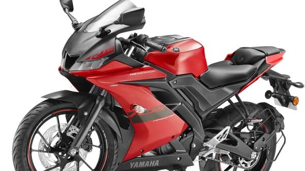 Apart from the new Metallic Red paint scheme, there is no other change on the Yamaha YZF R15 V3.0. 