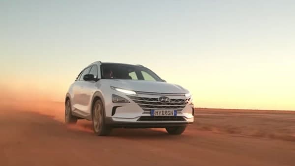 A new world record for the longest journey covered on a single tank of zero-emission hydrogen has been set by the Hyundai Nexo model.