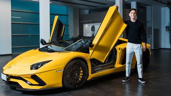 Juventus star Paulo Dybala celebrates 100th goal with a Lamborghini Aventador.