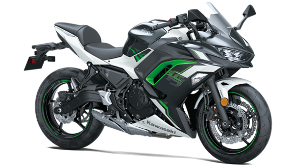 Ninja 650 is expected to be launched in India later this year.