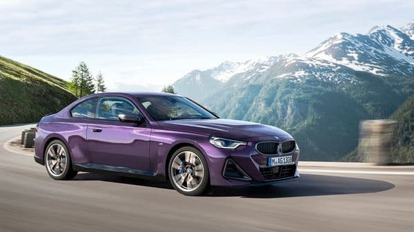BMW has unveiled the new 2022 2 Series which is now bigger with a normal BMW grille and has more powerful engines that make it sportier