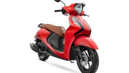 Yamaha Fascino 125 FI Hybrid has been recently launched in the Indian market.