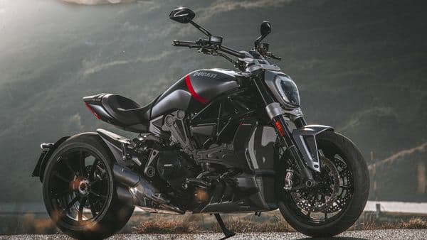 The new 2021 Ducati XDiavel was first showcased in November 2020.