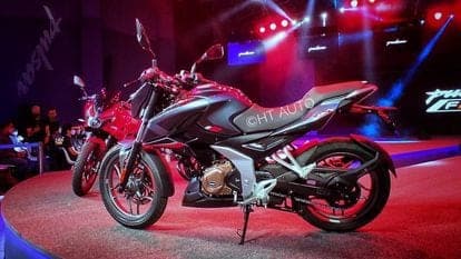 Bajaj Pulsar N250 and F250 share same 249.07 cc oil-cooled engine that is mated to a five-speed gearbox and churns out 24.5 PS of power and 21.5 Nm of torque output.