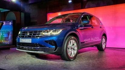Volkswagen has launched the 2021 Tiguan facelift SUV in India at a price of  <span class='webrupee'>₹</span>32 lakh (ex-showroom). The SUV now comes loaded with features and all-wheel drive technology packed in a single trim.