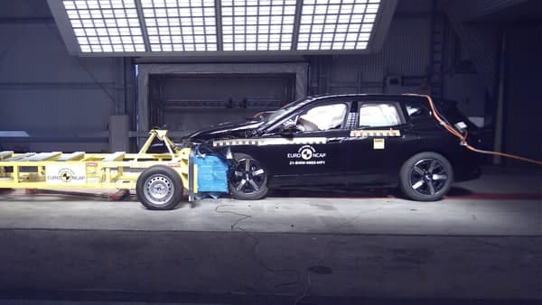 BMW iX scores five-star rating at Euro NCAP crash tests.