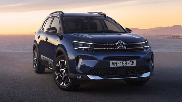 &nbsp;2022 Citroen C5 Aircross SUV debuts with new features in Brazil.