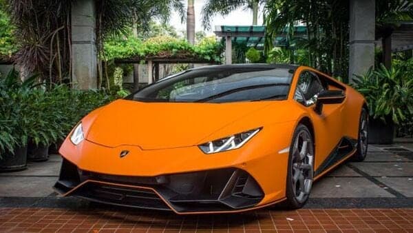 The first unit of Lamborghini Huracan EVO Fluo Capsule in India arrived in orange exterior colour.