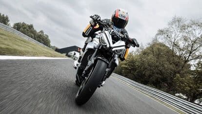 Triumph TE-1 is a prototype that has a riding range of 161 km on a single charge.