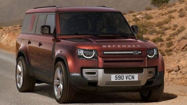 The affected Land Rover vehicles were built between December 2021 and March 2022.