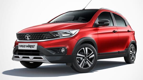 A look at the new XT variant on the Tata Tiago NRG.