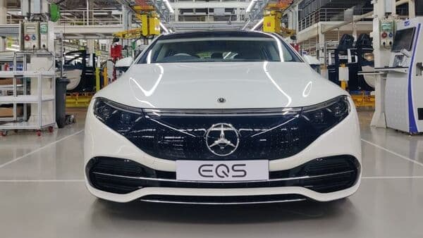 EQS 580, the latest luxury electric car from Mercedes-Benz in India, is also the first to be assembled outside Germany. It is manufactured at the Chakan production facility in Maharashtra.