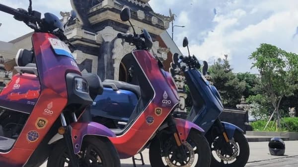 NIU electric scooters seen decked up with G20 decals in Bali during G20 Summit last week.