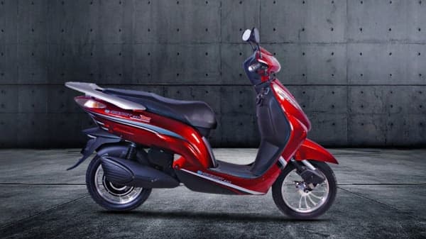 Photo of Avon's electric scooter E Scoot. The EV maker is currently under scanner over misappropriation of FAME II subsidies.