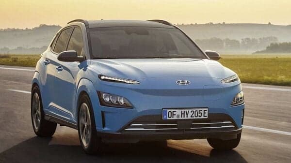 A total of 853 Hyundai Kona EVs have been affected by the recall.