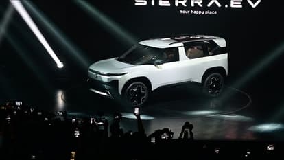 Tata Sierra EV is grabbing a lot of eyeballs at the Auto Expo 2023.