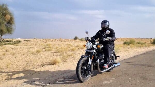 The Royal Enfield Super Meteor 650 feels like a newly developed motorcycle despite complementing the familiar 648 cc parallel-twin engine
