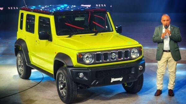 Maruti Jimny gets a boxy profile, complete with circular head light units and vertical slat grille