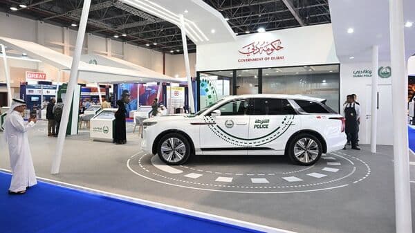 The Hongqi E-HS9 electric luxury SUV is the latest addition to the Dubai Police patrol fleet and was showcased at INTERSEC 2023 