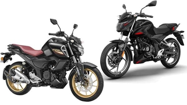 Both motorcycles use a 150 cc, single-cylinder engine but the Pulsar P150 is more powerful than the Yamaha FZ-S FI.