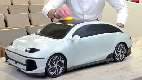 The Hyundai Ioniq 6, made of pure chocolate, can't drive but looks absolutely delicious. (Image: Youtube/Amaury Guichon).