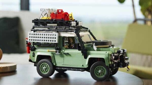 The Land Rover Defender 90 LEGO set gets a working steering wheel and suspension.