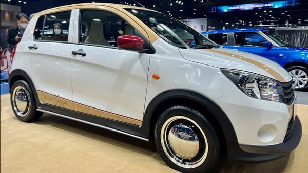 Suzuki Celerio Classic Edition comes with a dual-tone exterior colour theme and retro-styled chrome hub caps on wheels besides other cosmetic updates. (Image courtesy: Twitter/@Deerr97514171)