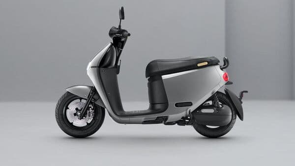 The Gogoro 2 Series electric scooter will be a 125 cc equivalent promising up to 94 km of range (IDC)