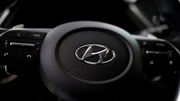 In order to counter car theft inspired by TikTok videos, Hyundai has offered free steering lock for its customers in the United States.