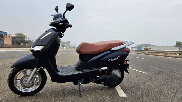 The GT Drive Pro is a decent looking scooter but nothing about its design stands out. 