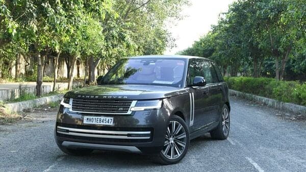 Only two Range Rovers have been affected by the latest issue of a faulty turbo oil drain pipe; one is in the US.