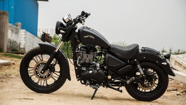 In pics: Royal Enfield Thunderbird 500 modified by Eimor Customs