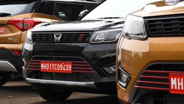 The Mahindra XUV300 TurboSport is now dearer by up to  <span class='webrupee'>₹</span>43,000, depending on the variant 