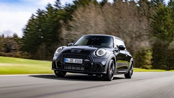 The MINI John Cooper Works 1to6 Edition is restricted to just 999 examples worldwide