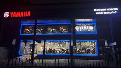 Yamaha recently inaugurated its 200th Blue Square outlet in India and plans to add 100 more by the end of 2023 as it gears up to launch premium bikes soon