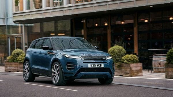 The 2024 Range Rover Evoque gets subtle styling revisions that include a new mesh pattern on the grille and new internals for the LED headlamps