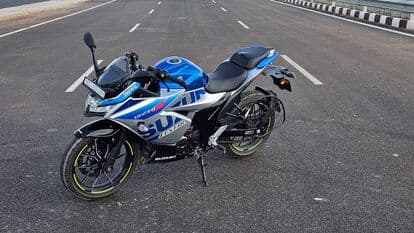The Gixxer SF 250 does attract a lot of attention on the road because of the MotoGP-inspired colour scheme.